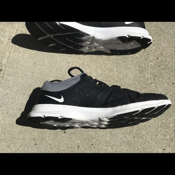 Nike Training Core Motion TR3 Black and Gray Shoes - Picture 11 of 15